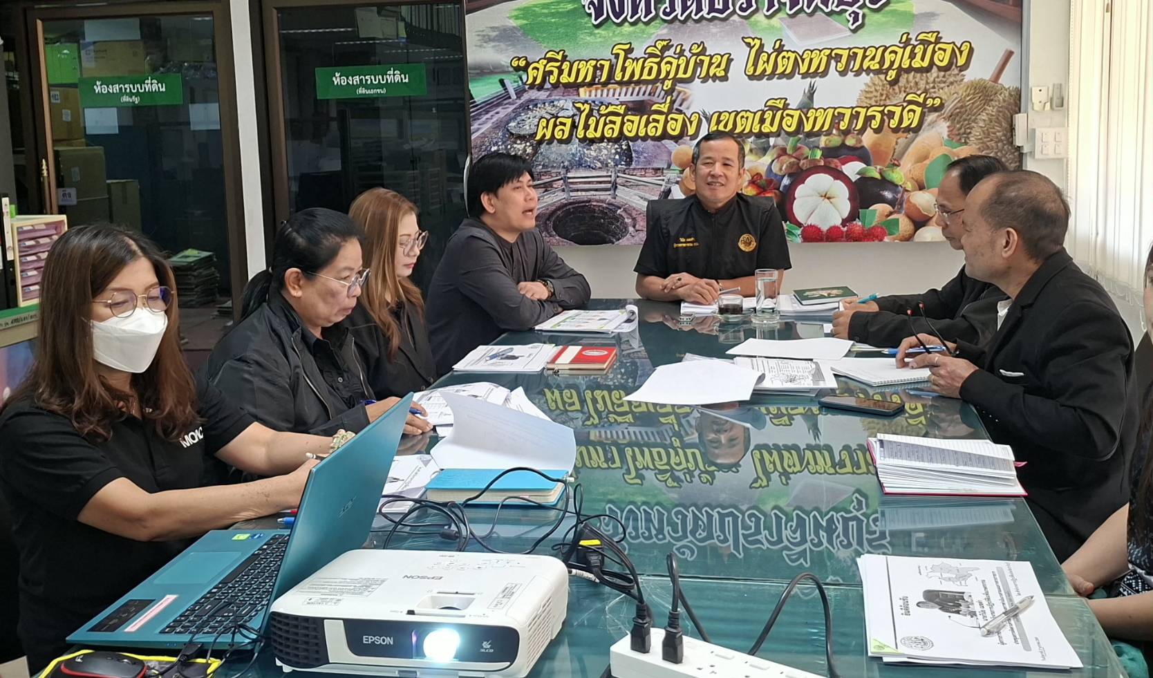 title - ผู้ตรวจราชการ ส.ป.ก. ประชุมตรวจราชการและติดตามความก้าวหน้าผลการดำเนินงานตามแผนการตรวจราชการของผู้ตรวจราชการสำนักงานการปฏิรูปที่ดินเพื่อเกษตรกรรม ประจำปีงบประมาณ พ.ศ. 2569 รอบที่ 1 เขตตรวจราชการที่ 9 จังหวัดปราจีนบุรี